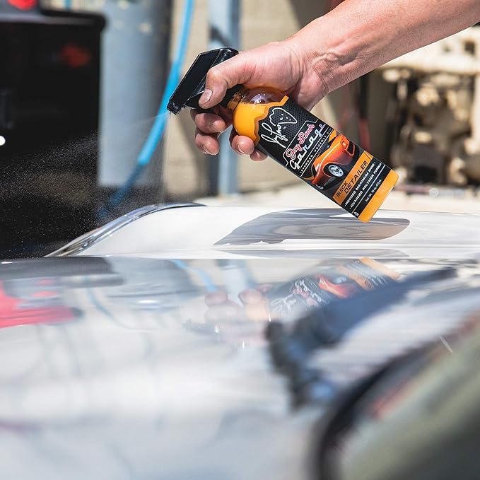 Jay Leno's Garage Basic Car Detailing Bucket Kit - Sprays, Liquids, Microfiber Towels, Applicators and Wash Mitt