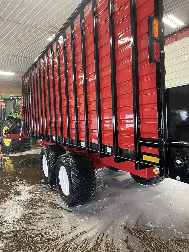 Wash Chems Pro 30 Touchless Industrial Construction Equipment One Step Detergent Soap Concentrate No Brushing, Commercial Grade Professional Auto Foam Cleaner (1 Gallon)